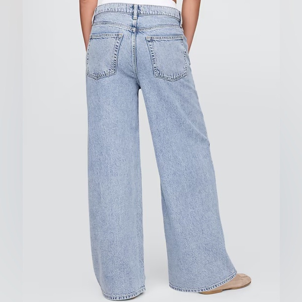 GAP Women's Ultra Soft Baggy Mid Rise Jeans 27R 4R